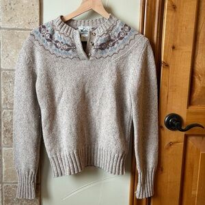 Woolrich Cream Beige Gray Crew Neck Sweater with Decorative Yoke - S/M